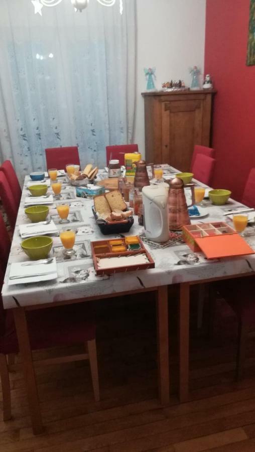 مبيت وإفطار Saint-Die-des-Vosges Au Gre Des Sentiers Chez Marie Et Pierre المظهر الخارجي الصورة